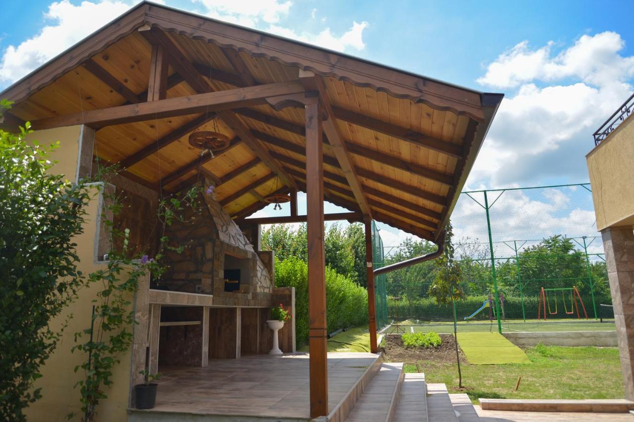Guest House Erida Trastenik Exterior photo