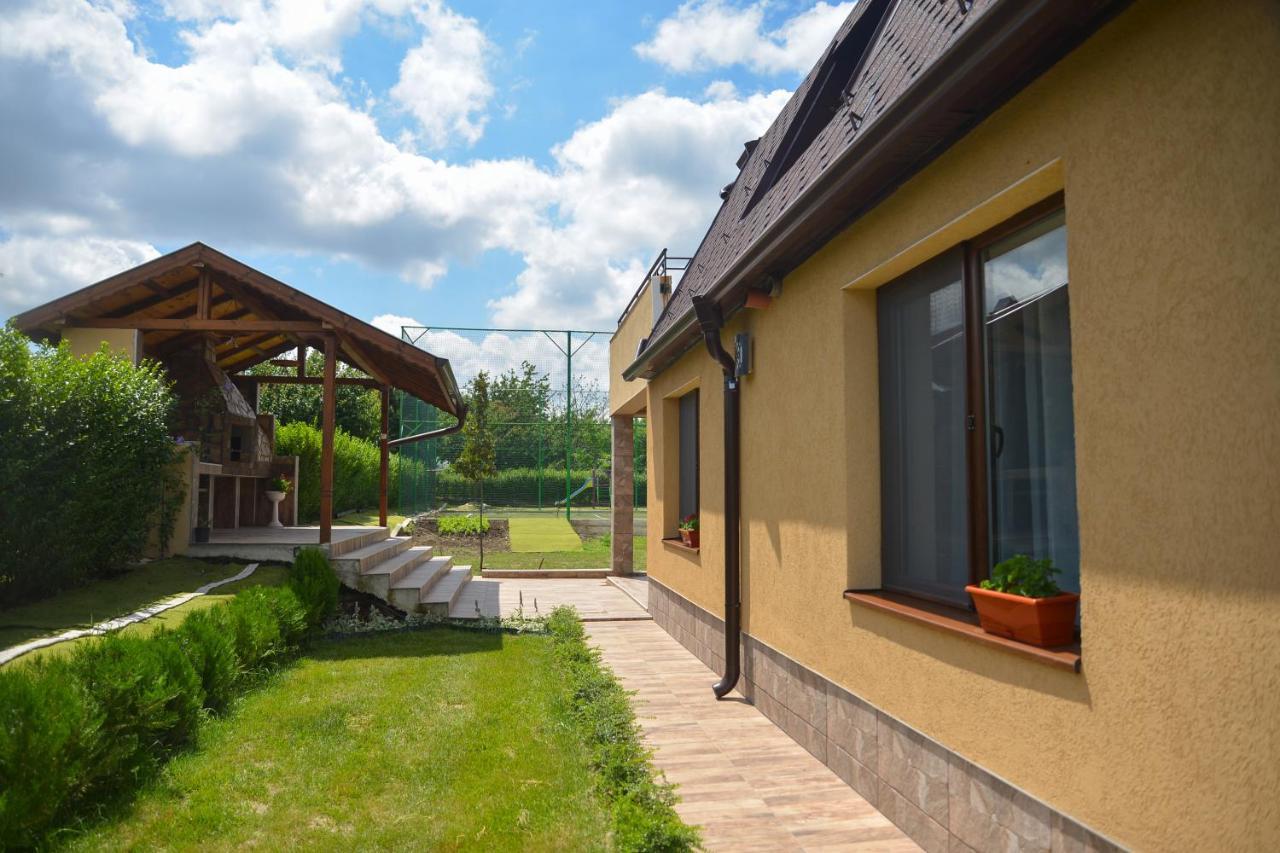 Guest House Erida Trastenik Exterior photo