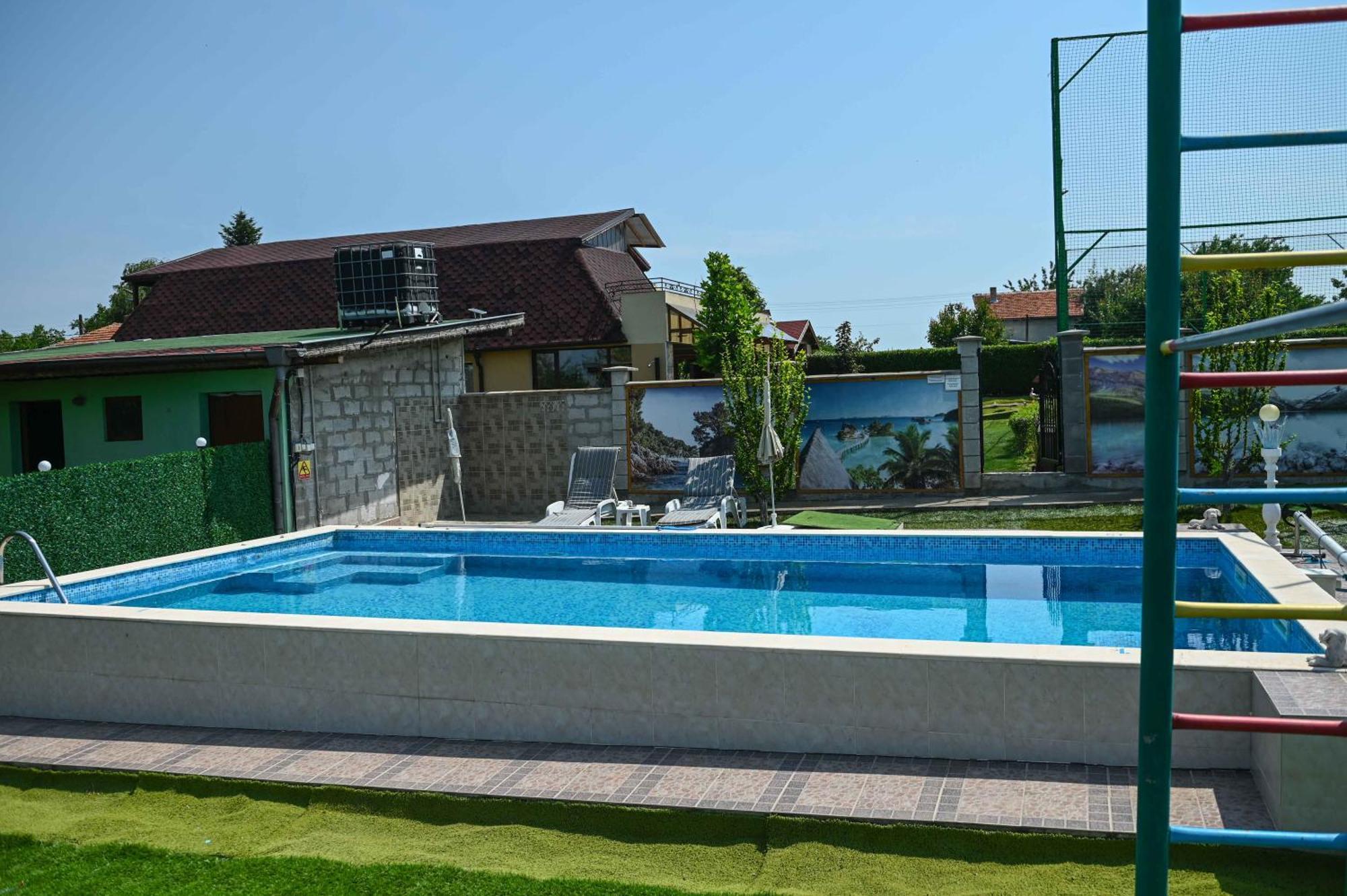 Guest House Erida Trastenik Exterior photo